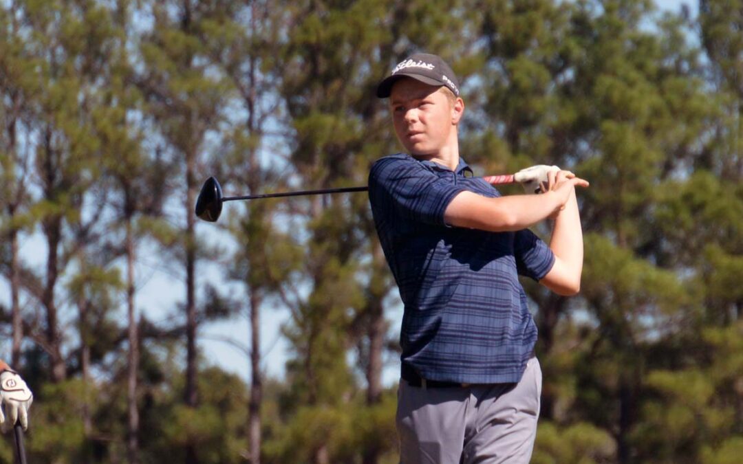 Tan Shoots 65 and Leads Alliance Invitational