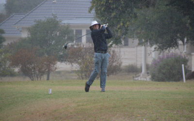 Prucka & Wilson Lead After Rainy First Round of Texas Stableford Handicap