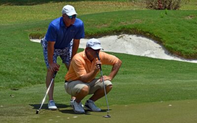 Williams and Schultz Grab First Round Lead at Texas Four-Ball