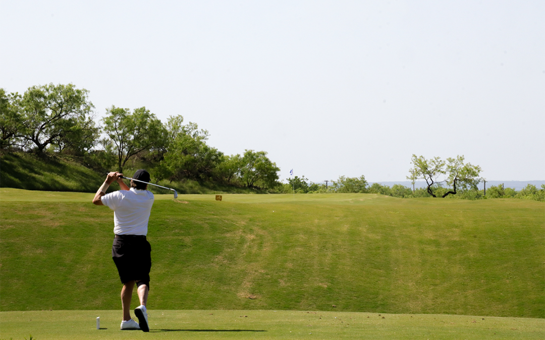 Wright, Grace Lead After Round 1 of Super Senior Amateur