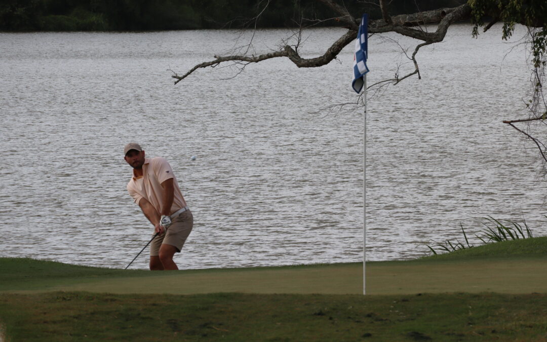 Round 1 of Texas Father-Son Marred by Weather